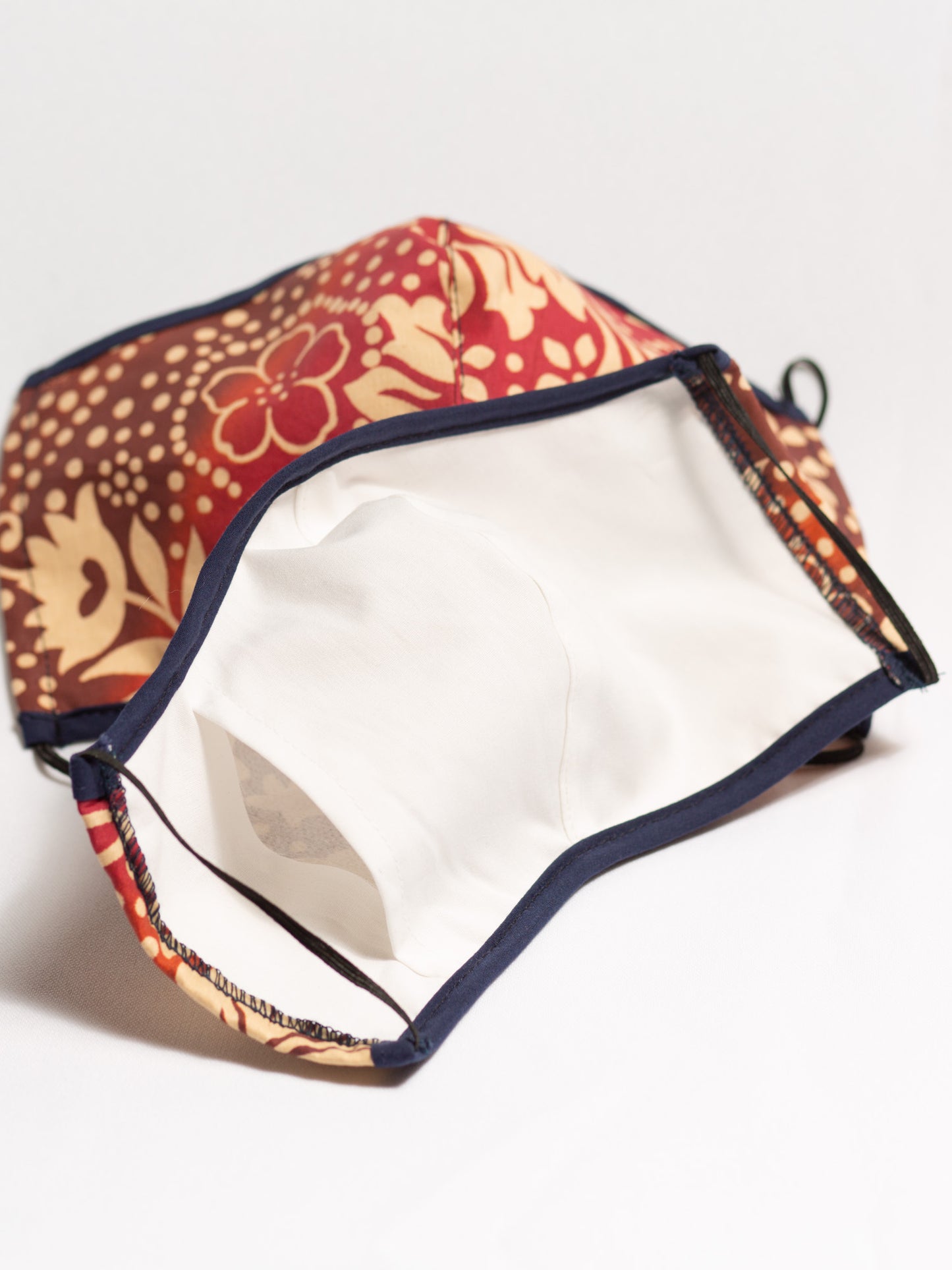 Fitted Face Mask with Filter Pocket - Batik Red