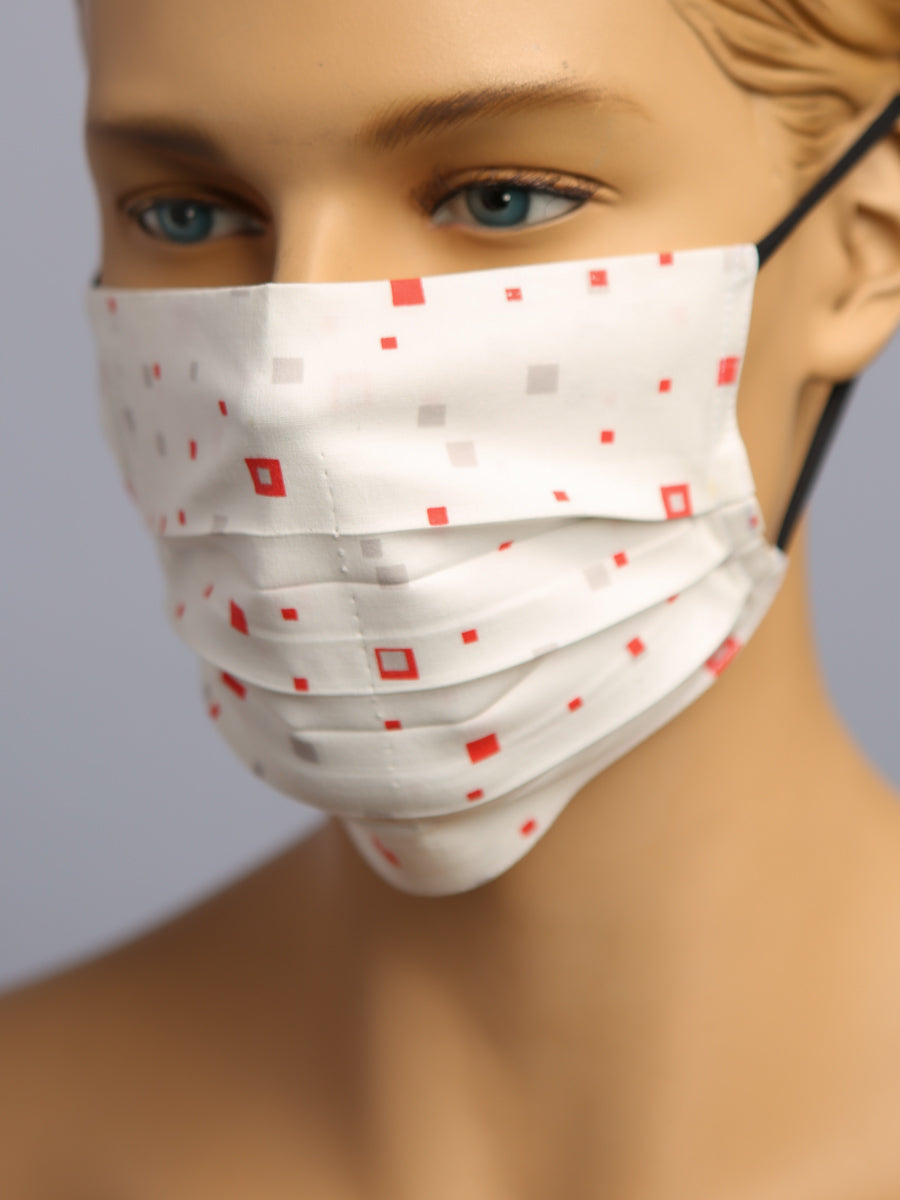 Pleated Mask, Windows