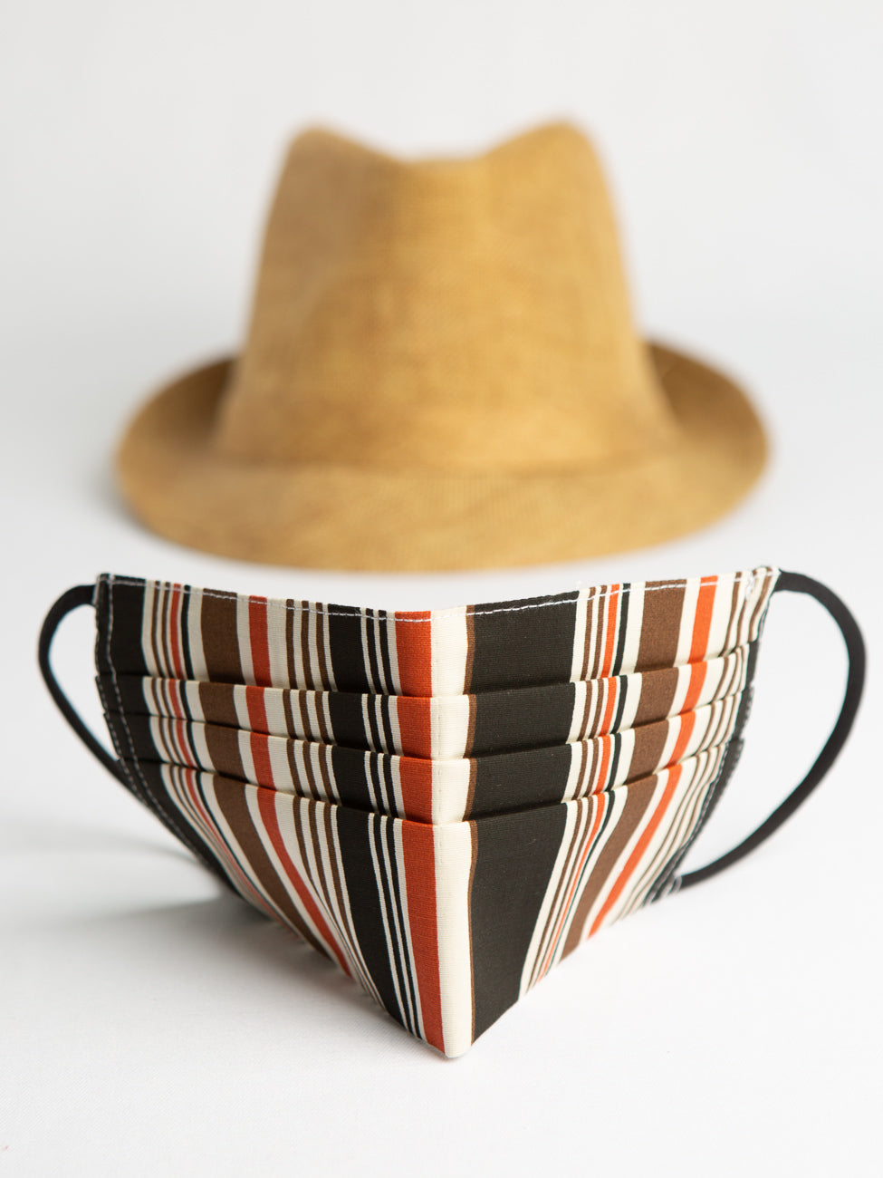 Pleated Face Mask - Grooves